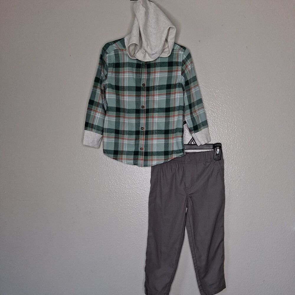 Carters Toddler Boys 2 Piece Set Plaid Hooded Flannel Shirt and Gray Pants 3T
